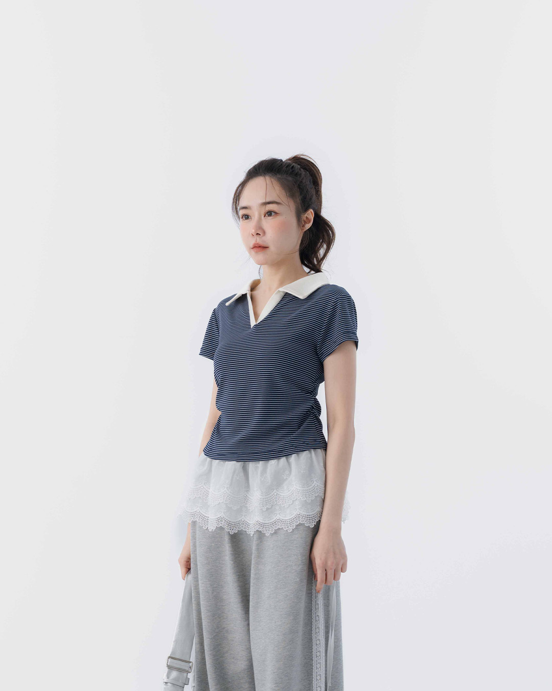 Striped polo collar short-sleeved top with side ruching, available in three colors.【01060077】in stock+pre-order