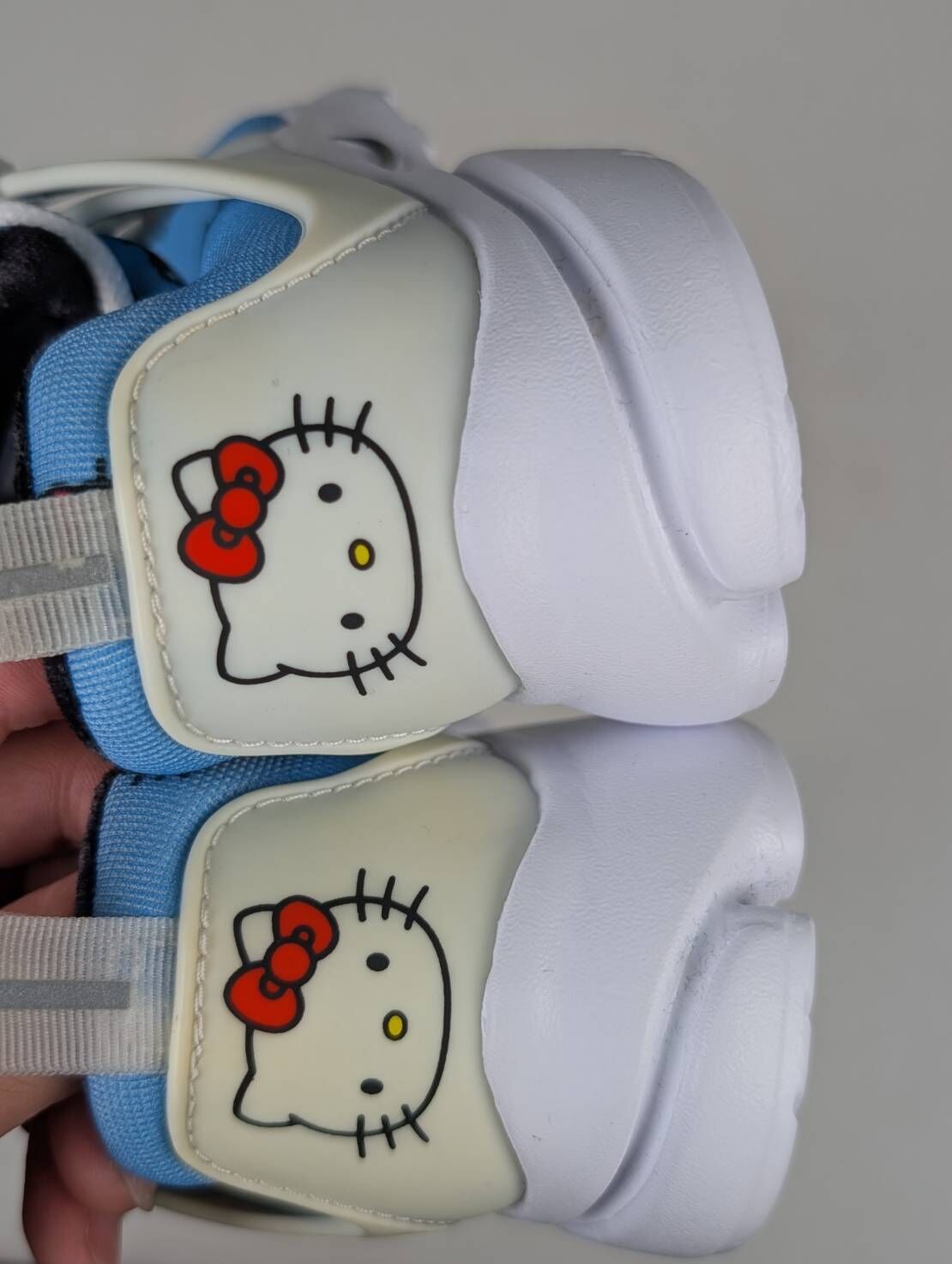 微瑕疵-左腳鞋帶矽膠片泛黃色差 DH7780-402 12C Nike Air Presto PS Hello KittyR 凱蒂貓 聯名款 白藍 小童鞋款