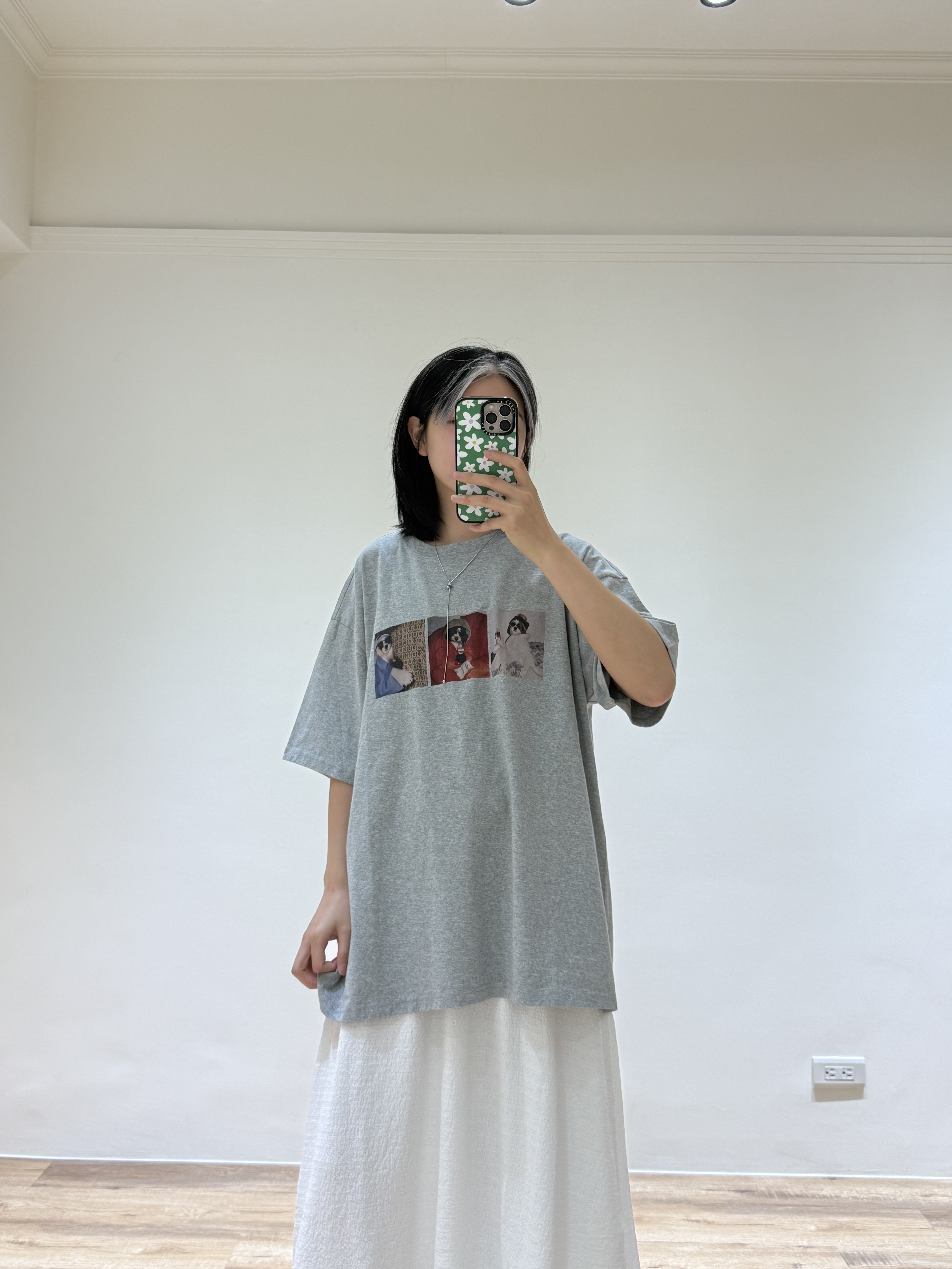 日常小療癒！狗狗三連拍 (灰)