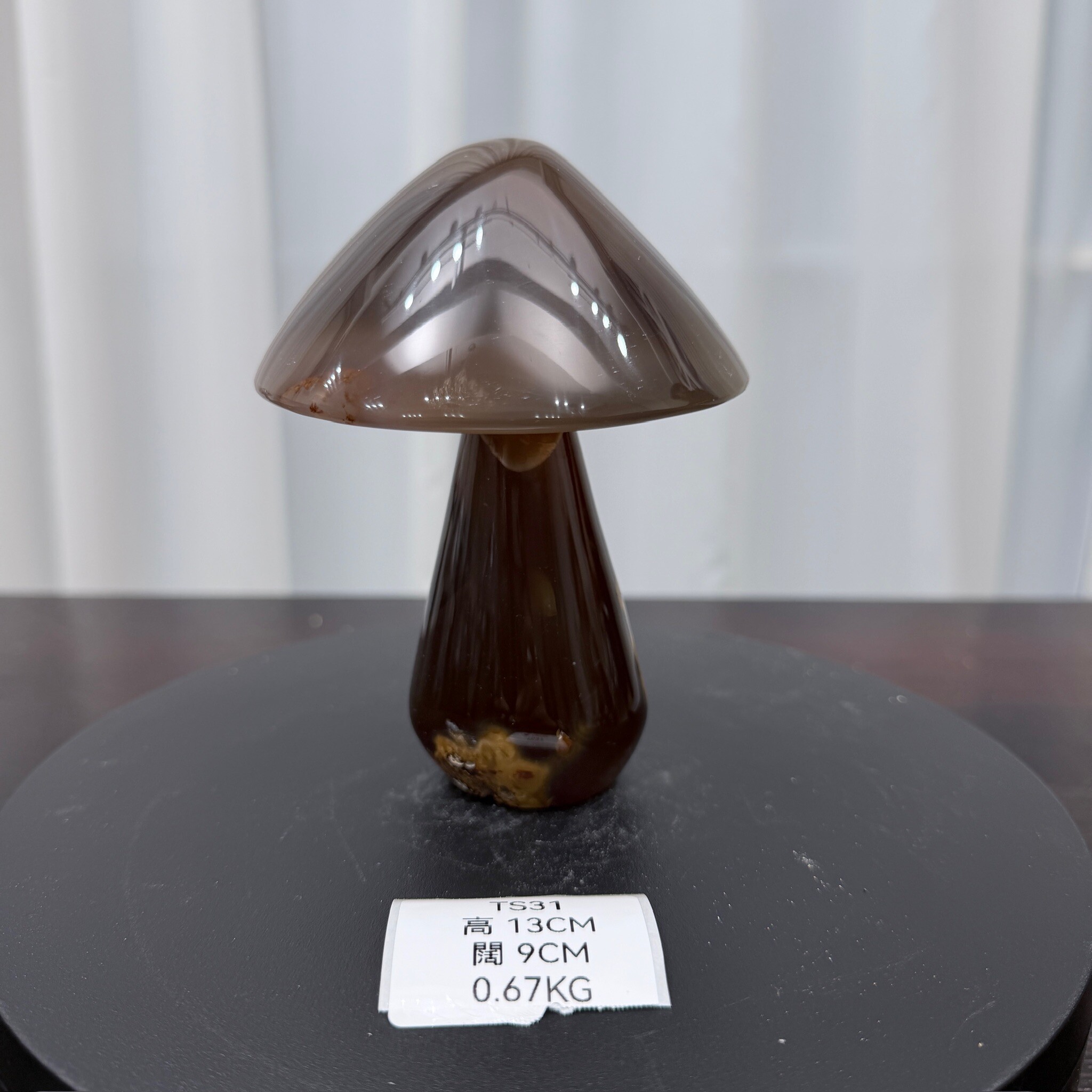 ZA031 TS31 瑪瑙水晶蘑菇 高度13cm 闊度9cm 重量0.67kg