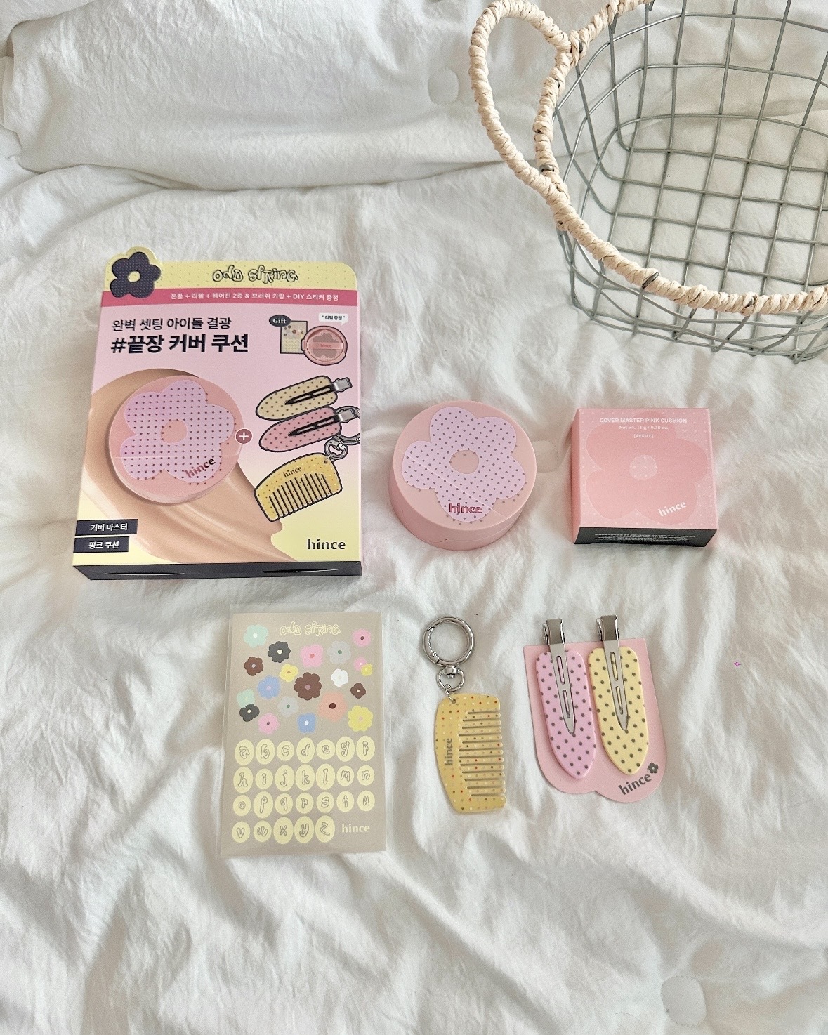 韓國 Hince 花花 春日 波點 零瑕氣墊 限定組合 贈替換芯+髮夾+鑰匙圈 兩色