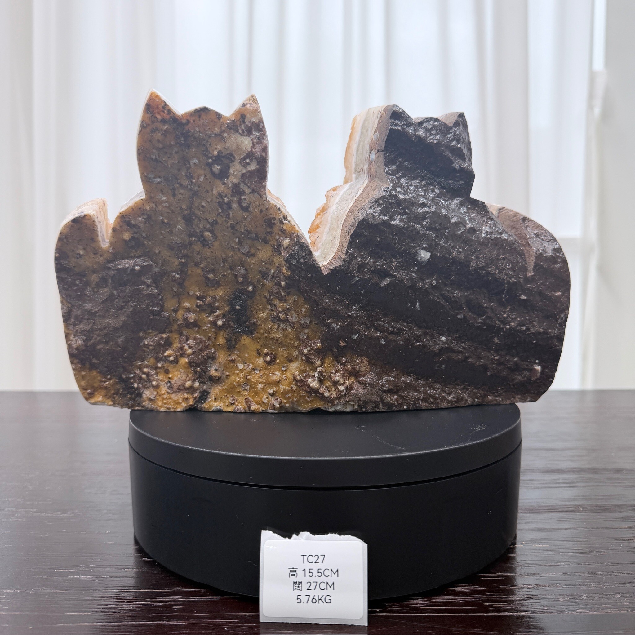 ZA062 TC27 黃水晶 貓貓 高度15.5cm 闊度27cm 重量5.76kg