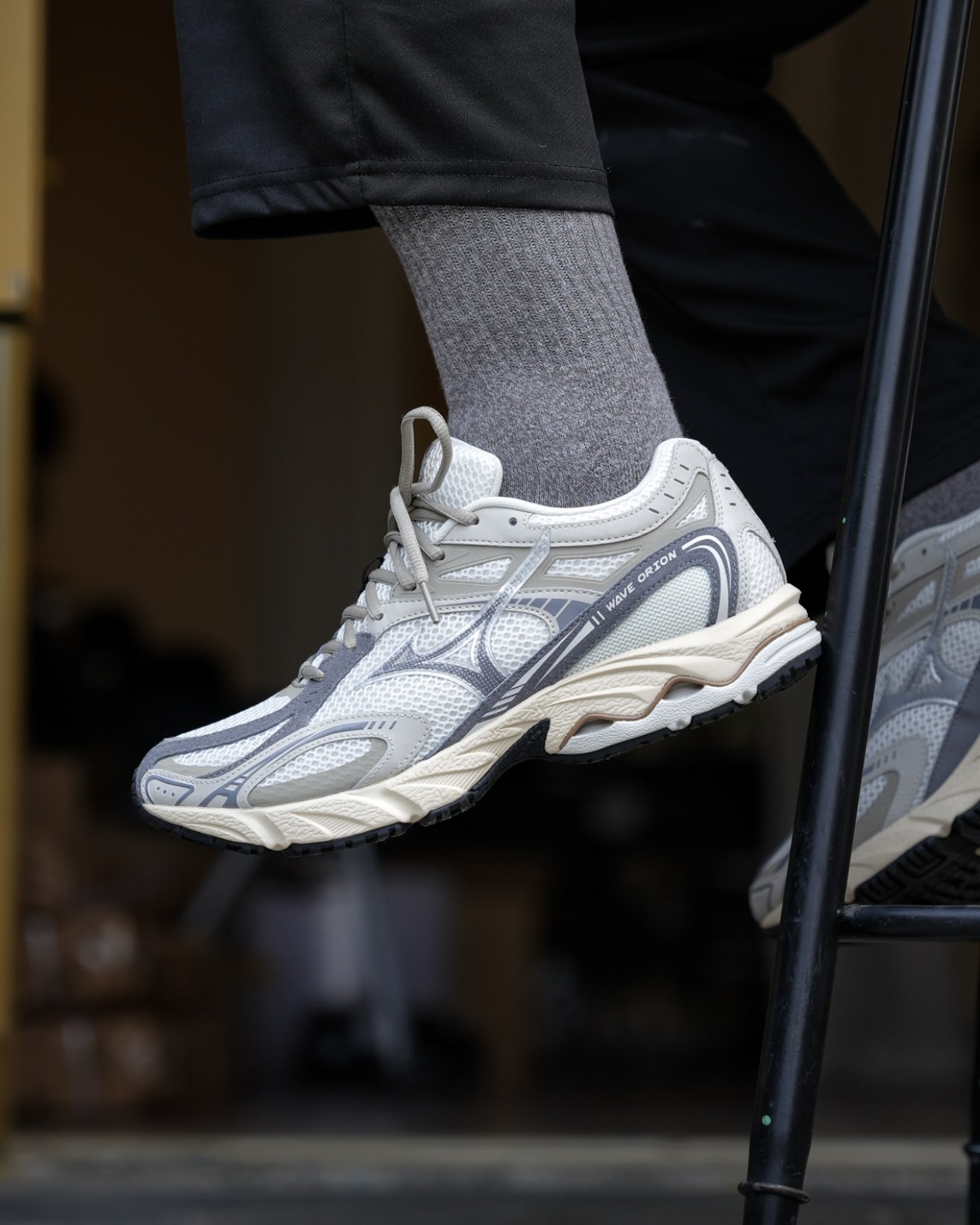 【預購】MIZUNO WAVE ORION 淺灰 D1GH232116