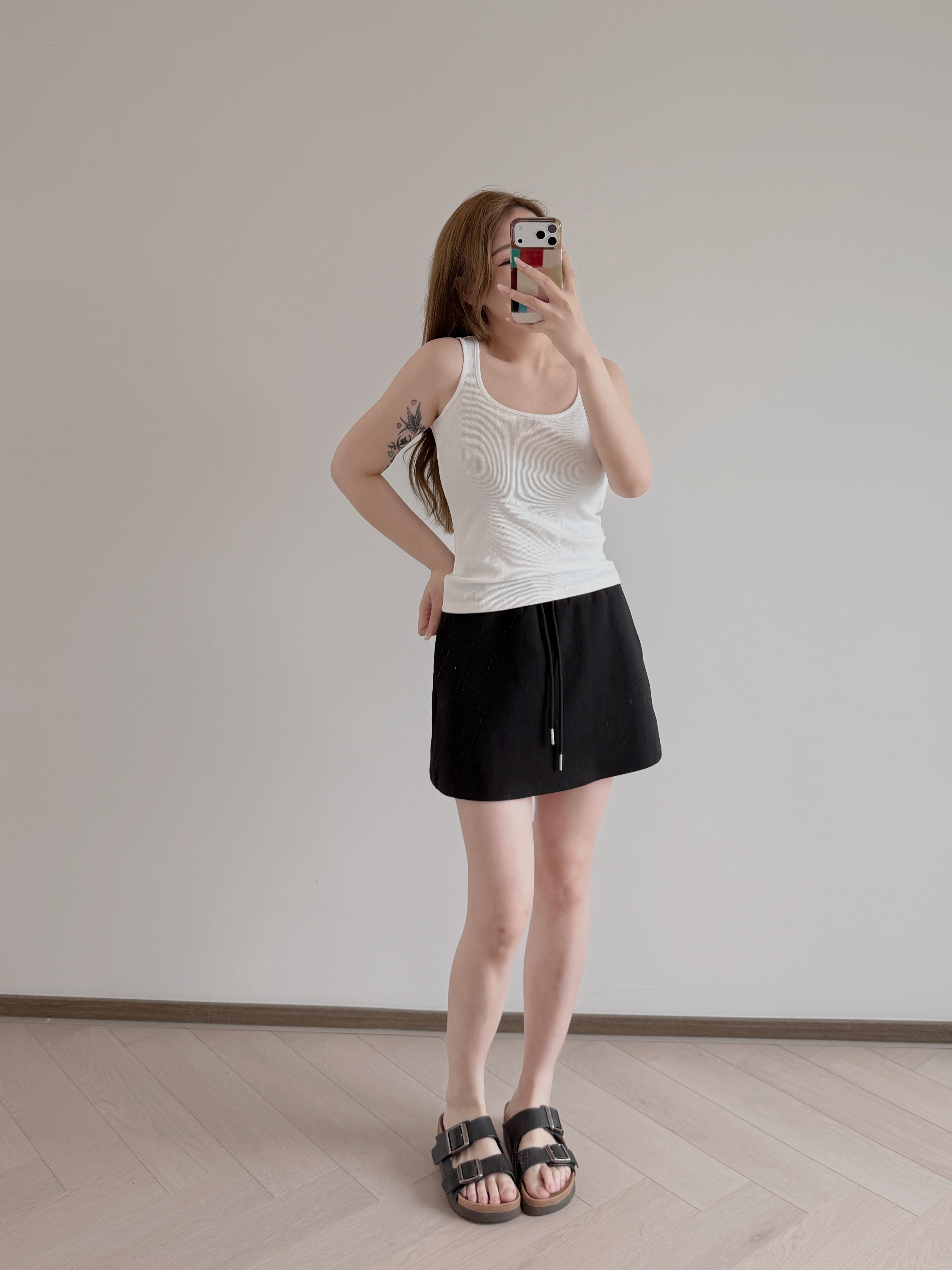 現貨 7416 百搭單品!大U領彈力背心