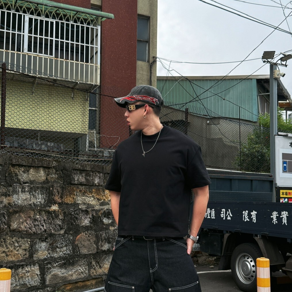 《K》BOXY'圓領'重磅素寬短T