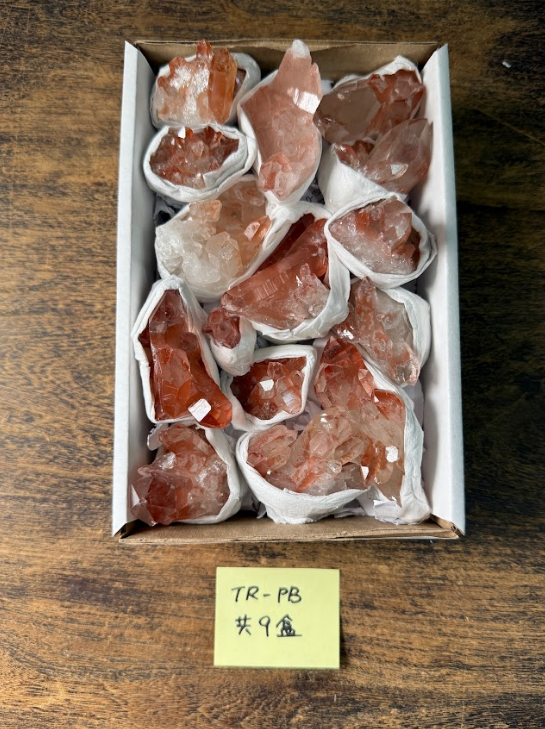 ZA571 TR-PB 粉色鋰輝石 原石 重量0.6kg