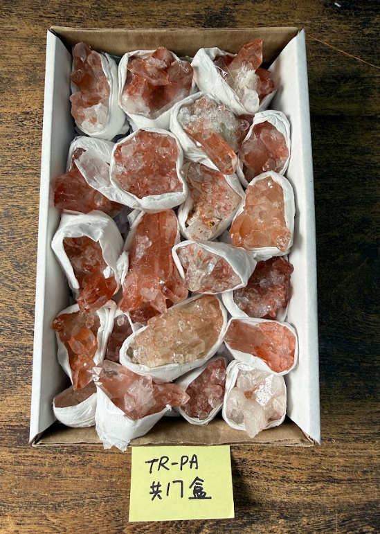 ZA570 TR-PA 粉色鋰輝石 原石 重量0.5kg