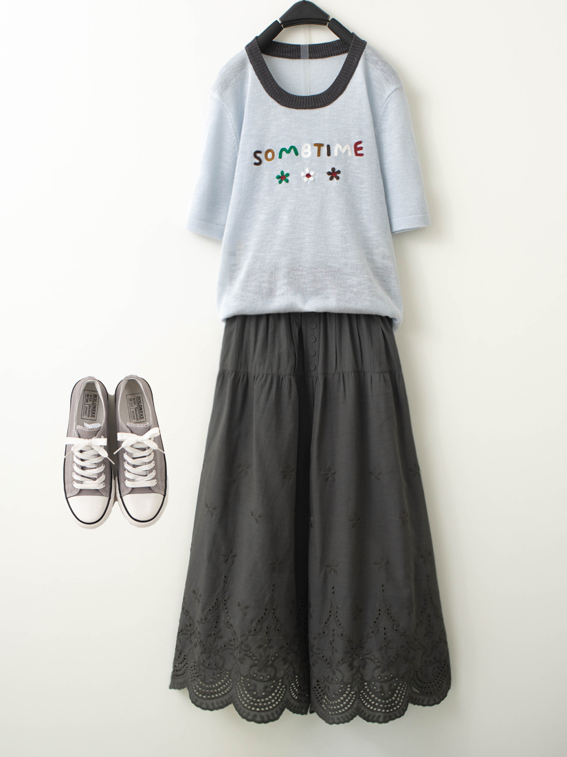 領口配色針織短袖上衣繡花純棉寬褲組合