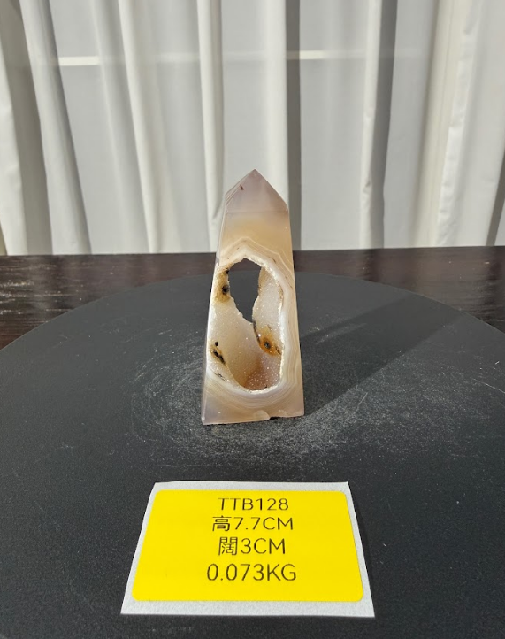 ZA515 TTB128 瑪瑙水晶方尖碑 高度7.7cm 闊度3cm 重量0.073kg
