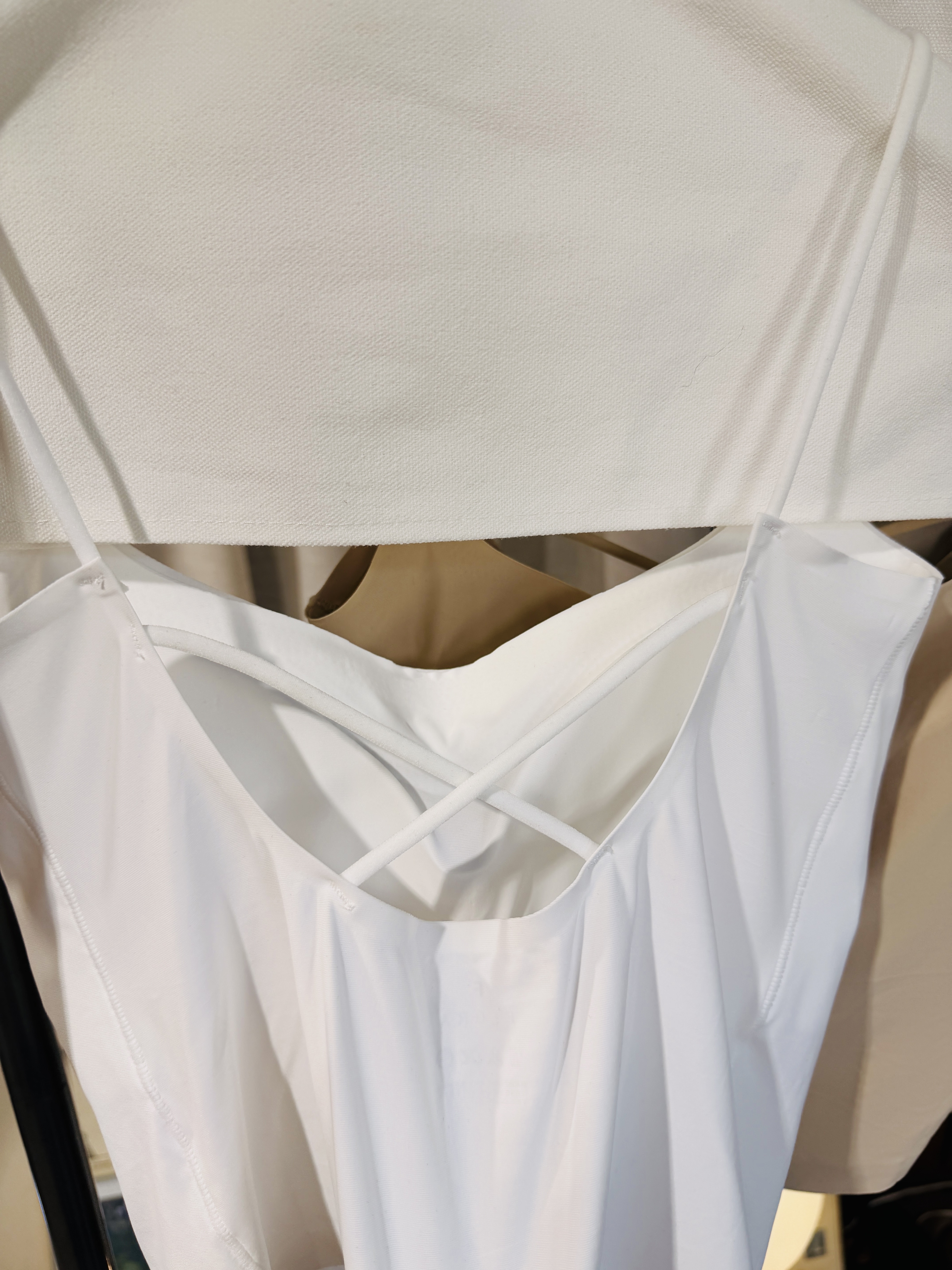 【 高質  bra top 4 /5月 : 5點截單】冰感無痕BRA TOP【買3款即減$10， 可混款，無封頂】不設退換