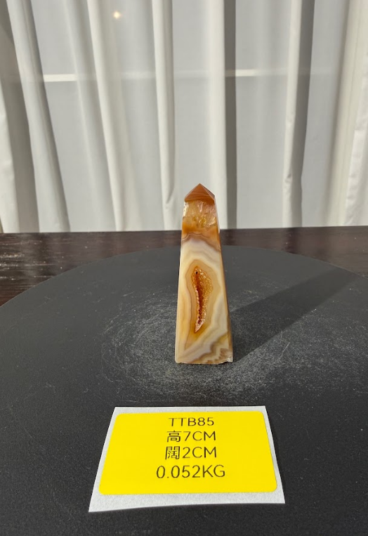 ZA472 TTB85 瑪瑙水晶方尖碑 高度7cm 闊度2cm 重量0.052kg