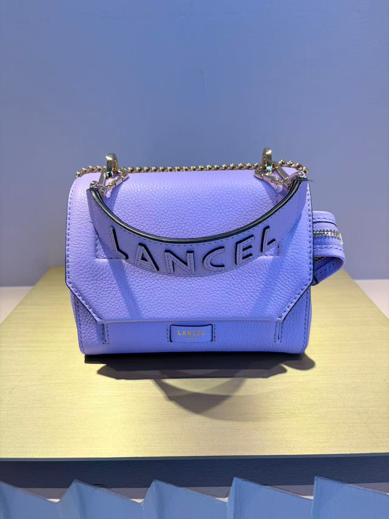 FRA-GGG0428-740 A09221 Ninon S Color Lila (A141)