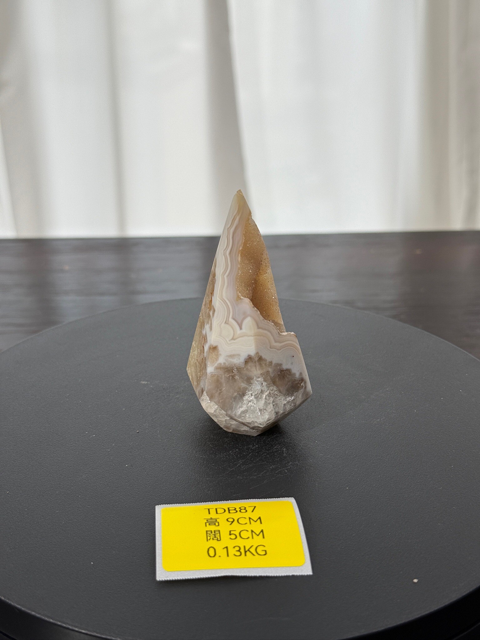 ZA270 TDB87 瑪瑙水晶帳幕星空 高度9cm 闊度5cm 重量0.13kg