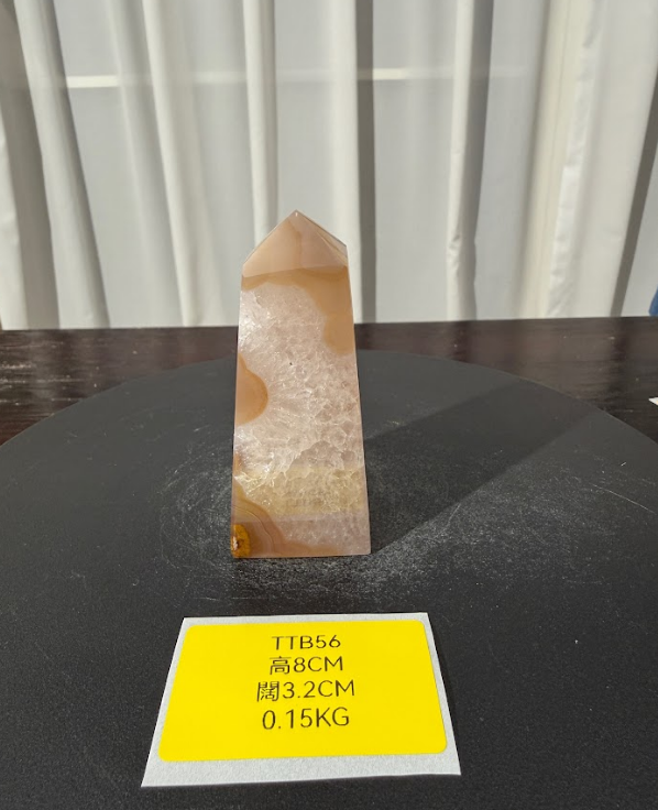 ZA443 TTB56 瑪瑙水晶方尖碑 高度8cm 闊度3.2cm 重量0.15kg
