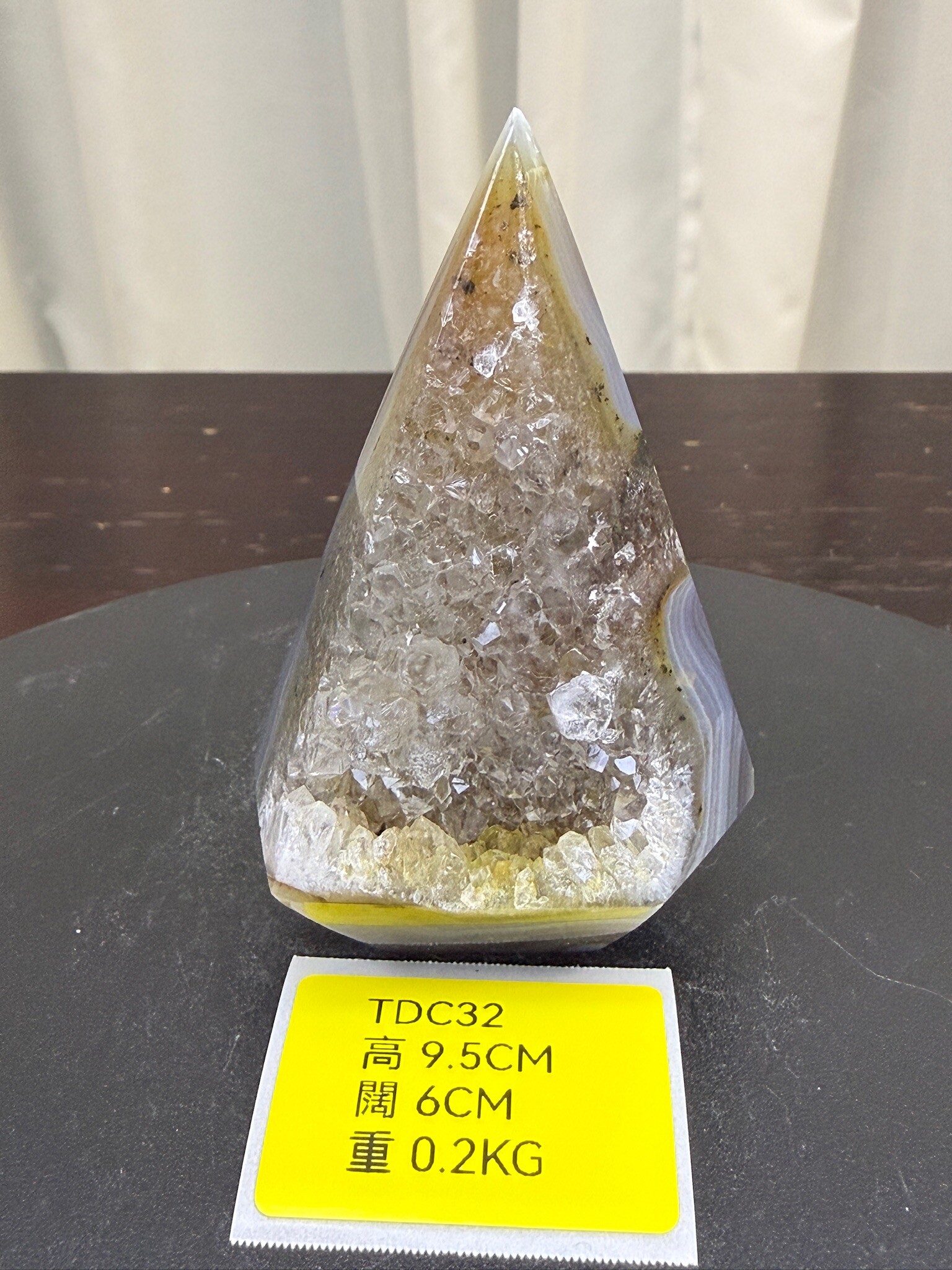 ZA306 TDC32 瑪瑙水晶帳幕星空 高度9.5cm 闊度6cm 重量0.2kg