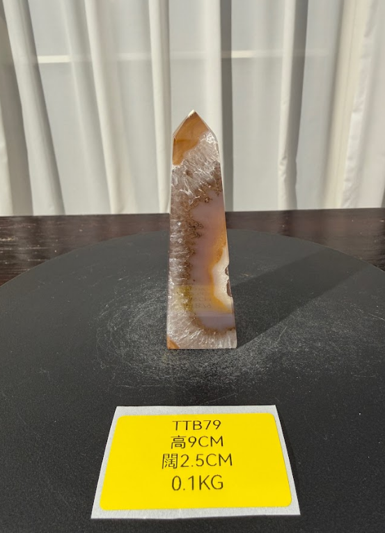 ZA466 TTB79 瑪瑙水晶方尖碑 高度9cm 闊度2.5cm 重量0.1kg