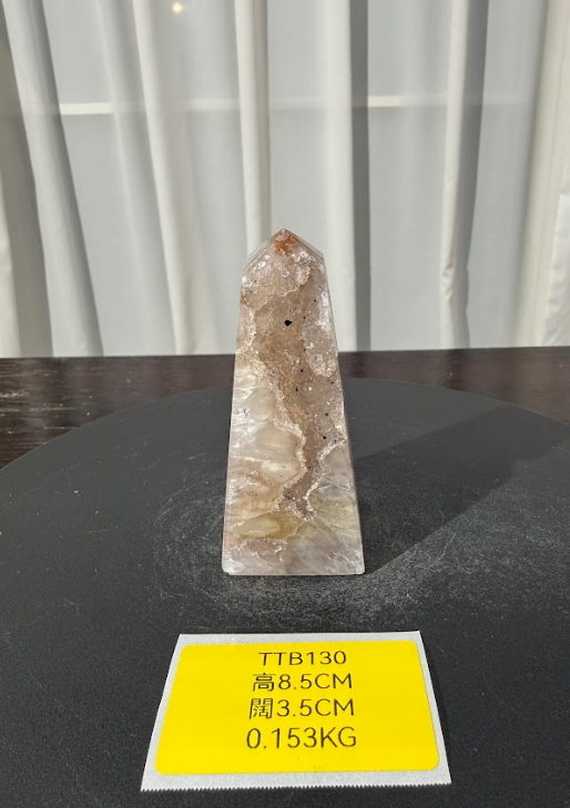 ZA517 TTB130 瑪瑙水晶方尖碑 高度8.5cm 闊度3.5cm 重量0.153kg