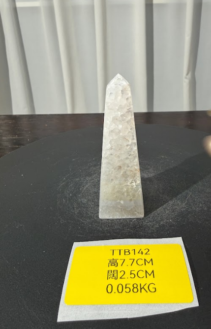ZA529 TTB142 瑪瑙水晶方尖碑 高度7.7cm 闊度2.5cm 重量0.058kg
