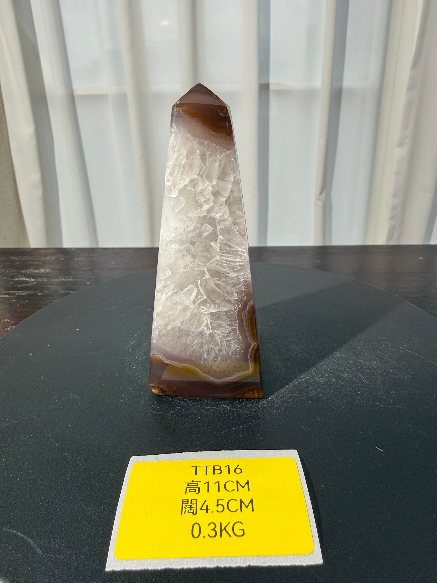 ZA403 TTB16 瑪瑙水晶方尖碑 高度11cm 闊度4.5cm 重量0.3kg