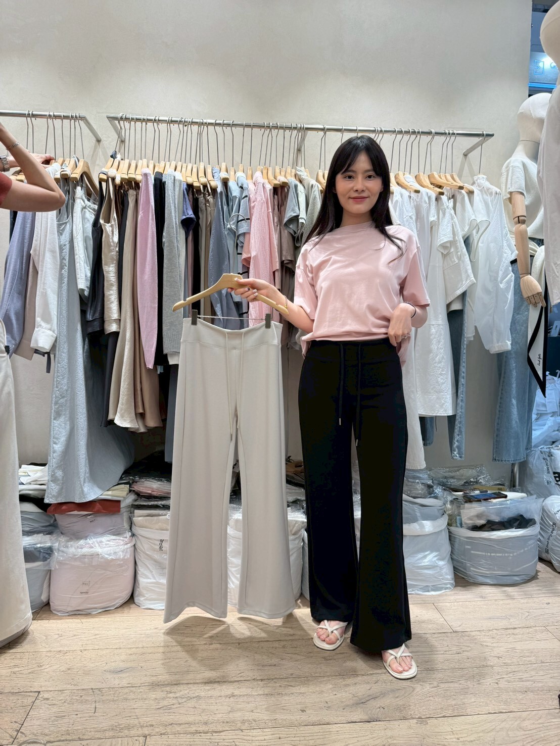 SG6133 COCO自留!!機能彈性棉粉撲感長褲 (1/2)