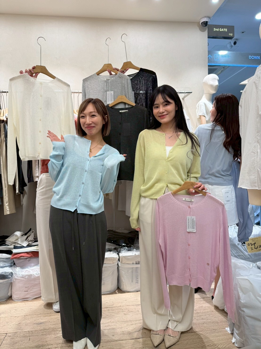 SG6131 防曬衣!!!涼感多色排扣透膚小外套