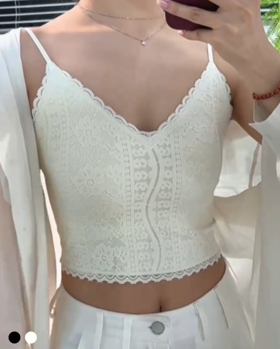 小心機透膚蕾絲小可愛