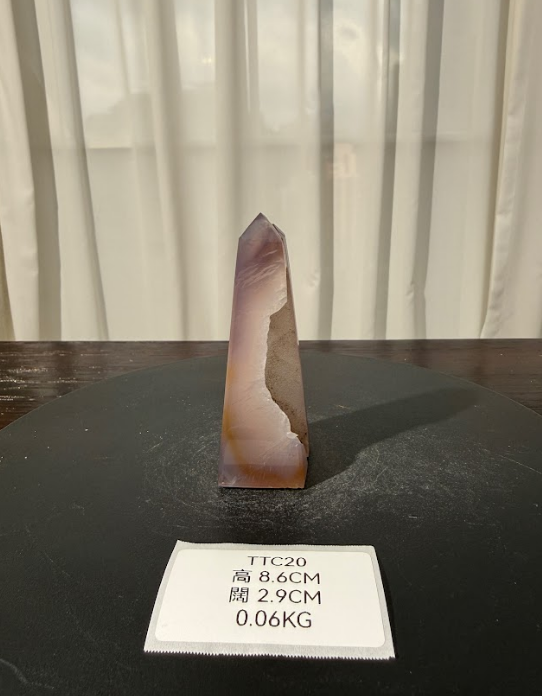 ZA552 TTC20 瑪瑙水晶方尖碑 高度8.6cm 闊度2.9cm 重量0.06kg