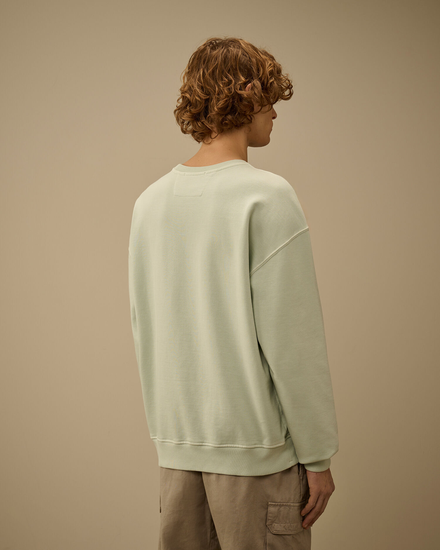 【代購】CP COMPANY 斜紋刷毛寬版Logo大學T Boxy Crewneck 衛衣