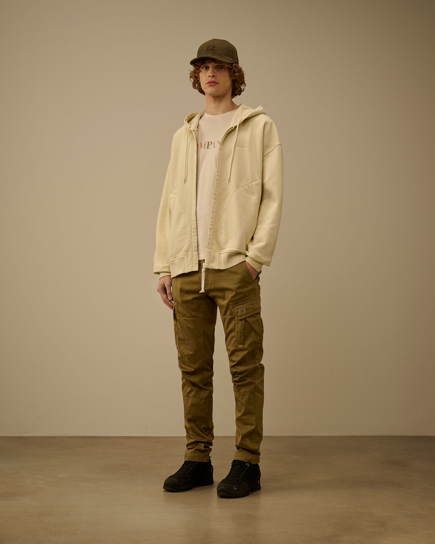 【代購】CP COMPANY 斜紋刷毛寬版拉鍊連帽外套 Boxy Zip Hoodie