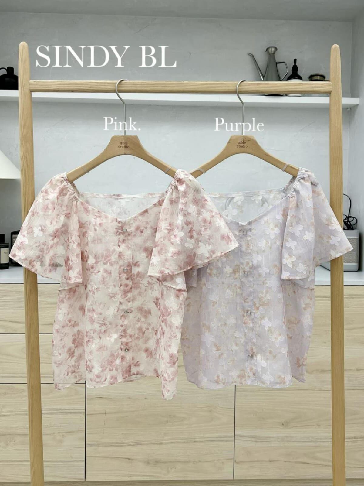 AS6127 日系彩花圖案荷葉袖上衣