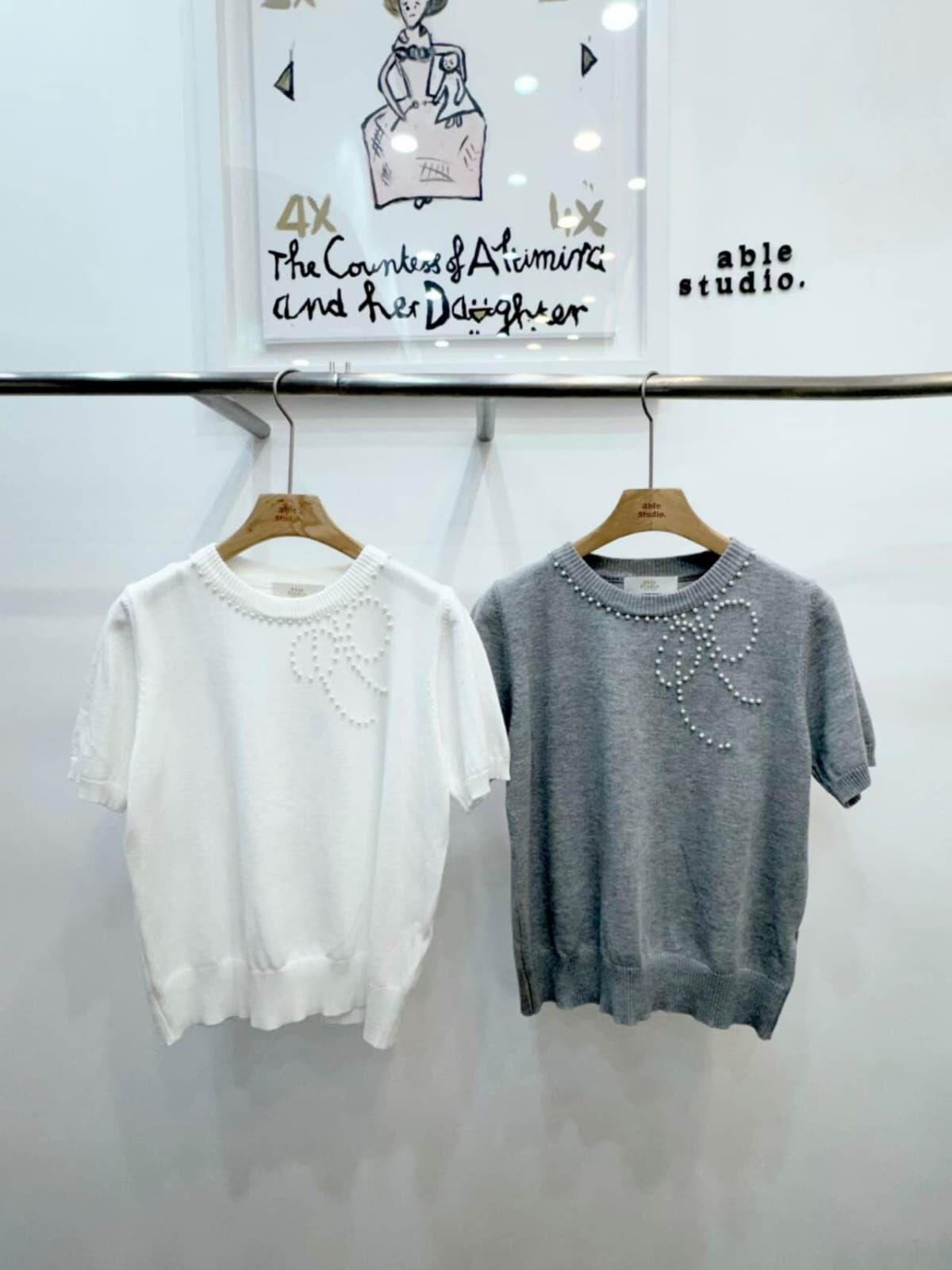 AS6136 珍珠蝴蝶結針織上衣