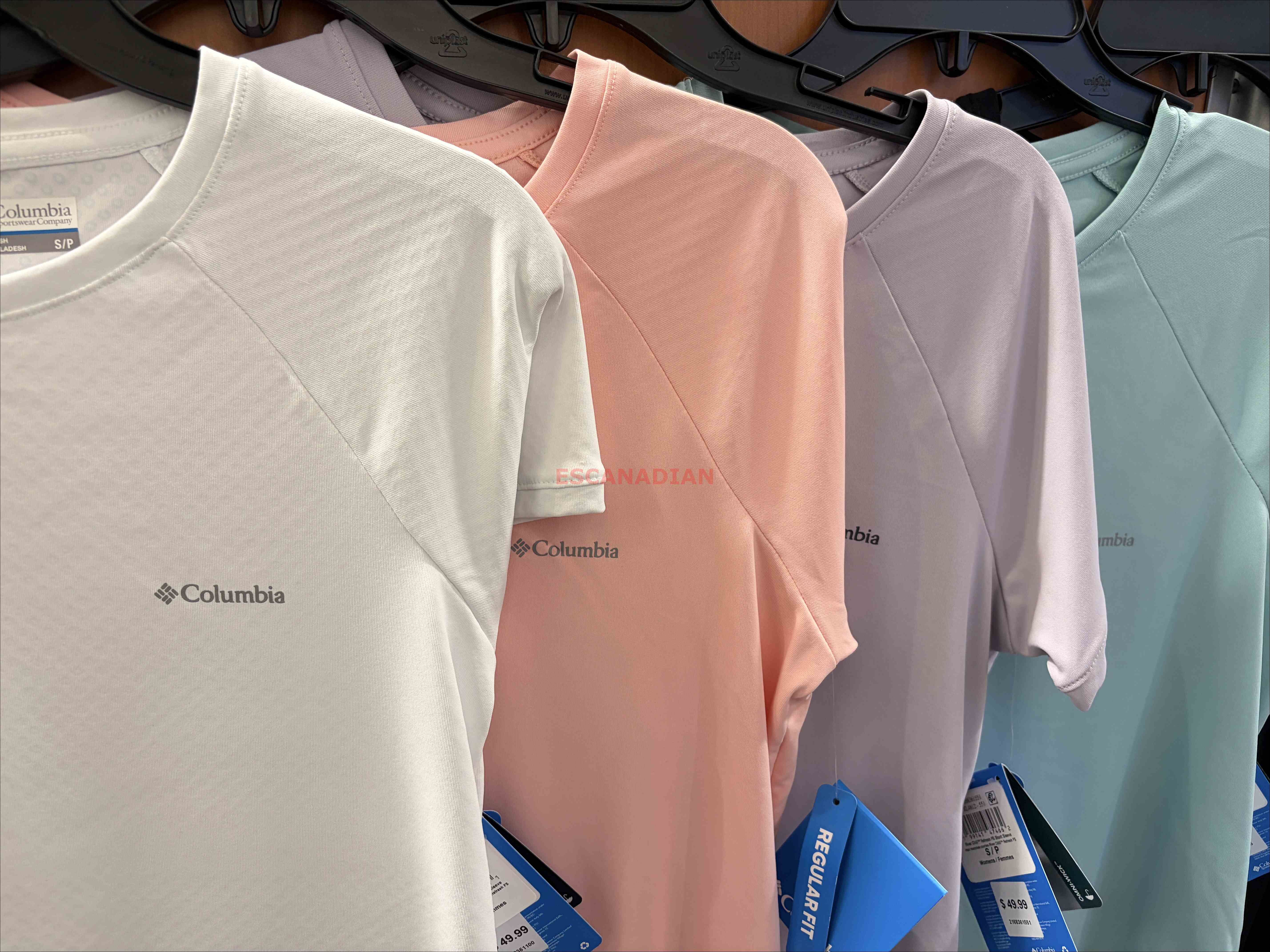 Columbia  女大人 Omni-Freeze冰點科技 超涼感快乾排汗 滑面材質 短TEE (5色)