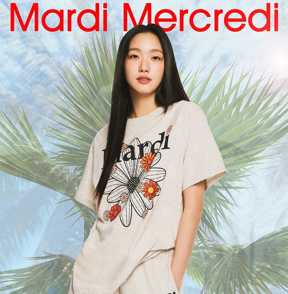 MARDI MERCREDI FLOWER BLOSSOM TEE (4 Colours)