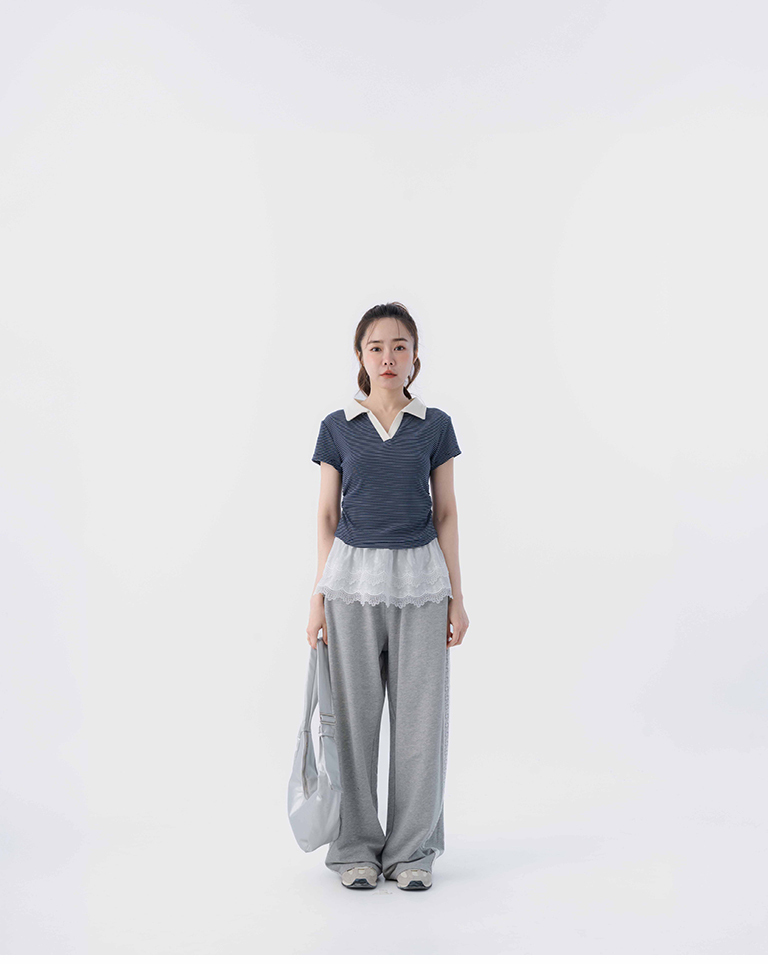 Striped polo collar short-sleeved top with side ruching, available in three colors.【01060077】in stock+pre-order