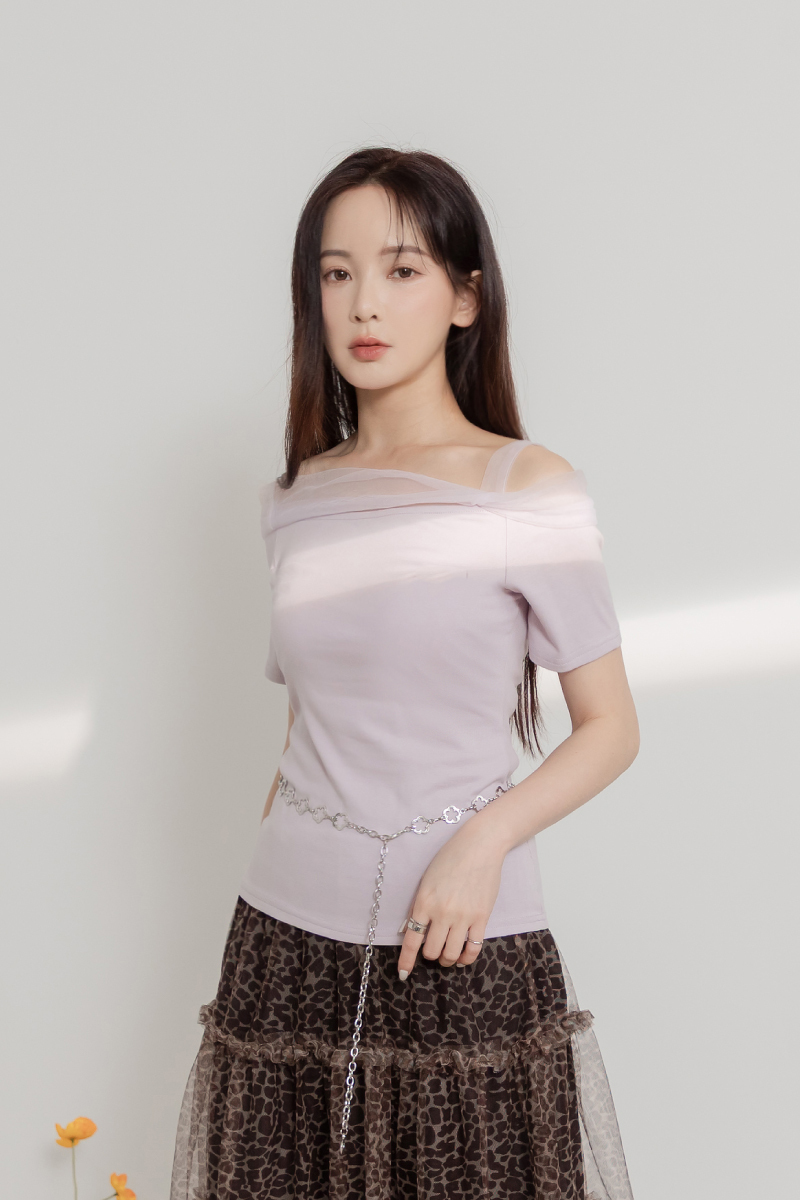 斜肩拼接網紗上衣