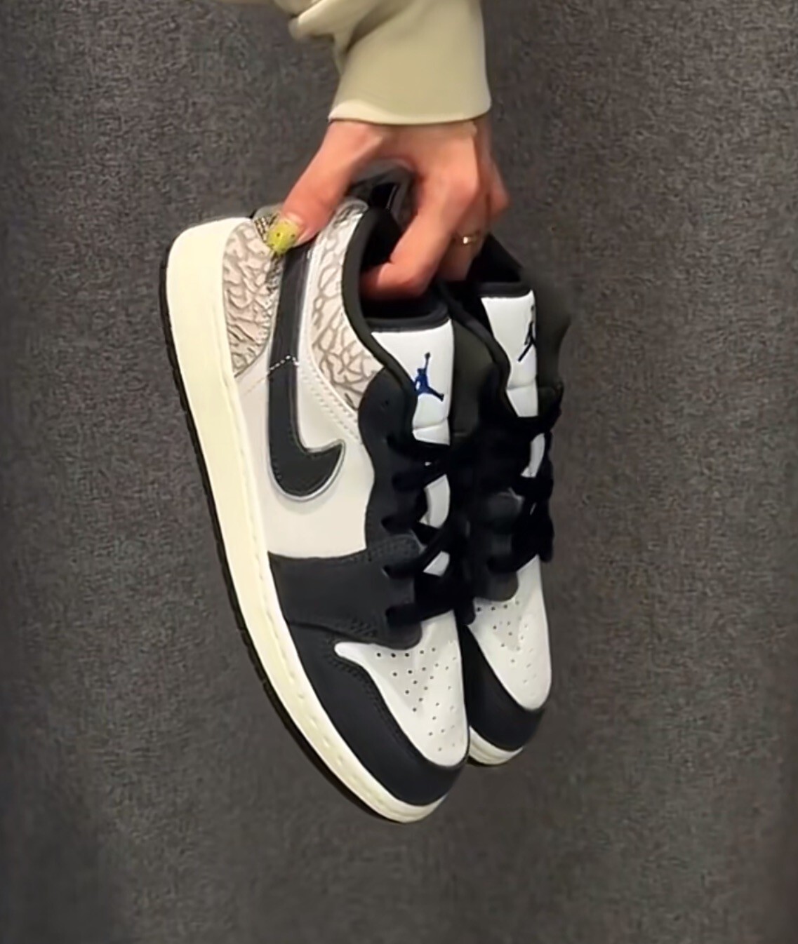 大童鞋 女生尺寸 NIKE AIR JORDAN 1 LOW GS 大象灰 爆裂紋 緩震 低筒 AJ1 休閒鞋【IU2269-100】