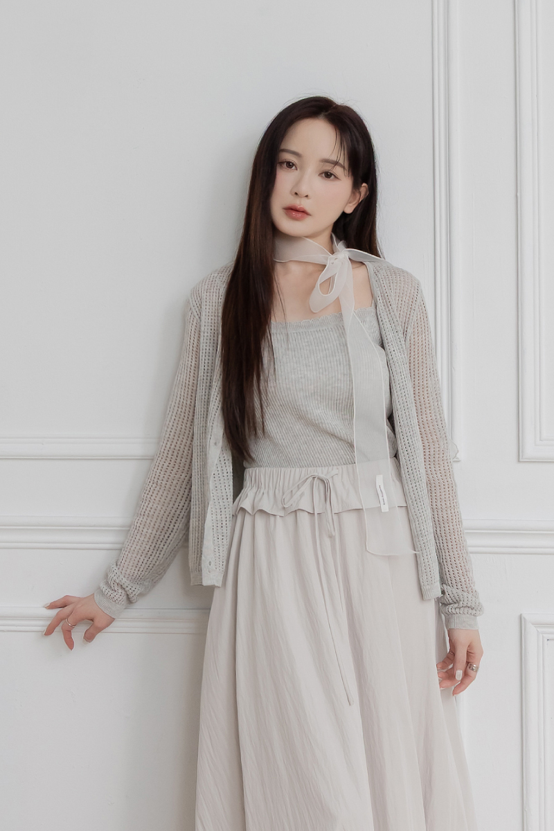 細膩格紋鏤空兩件式罩衫套裝