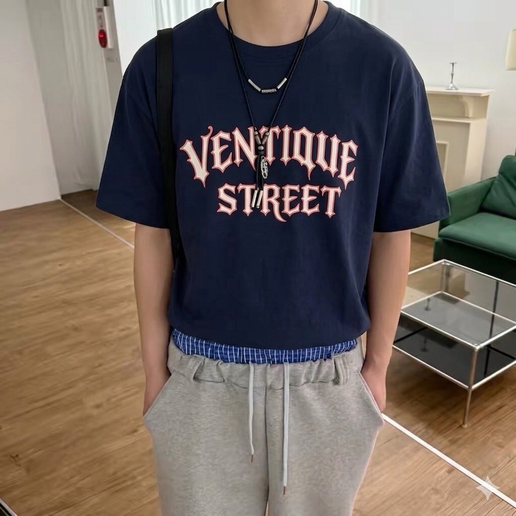 『RB』【現貨】STREET ‧ 哥德字體標語重磅寬版短 T