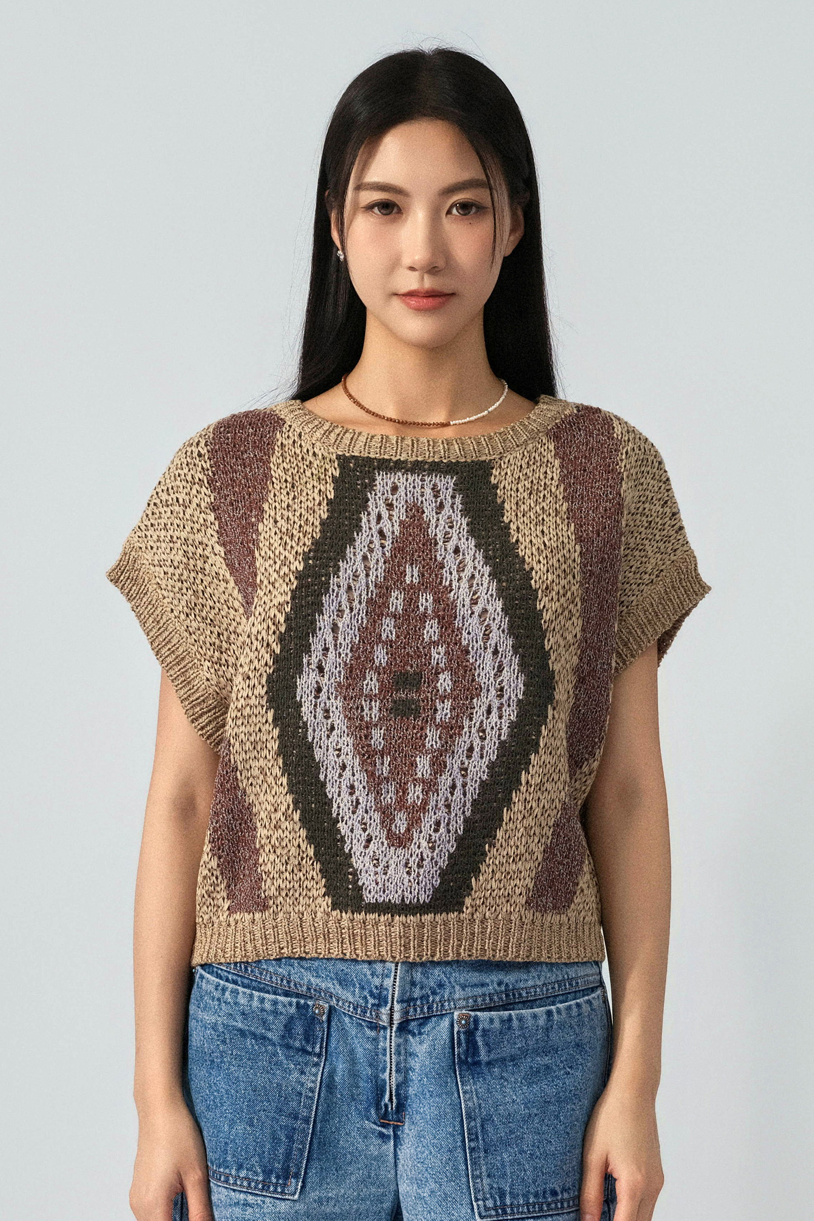 大菱格織花扁線針織上衣（預購產品）