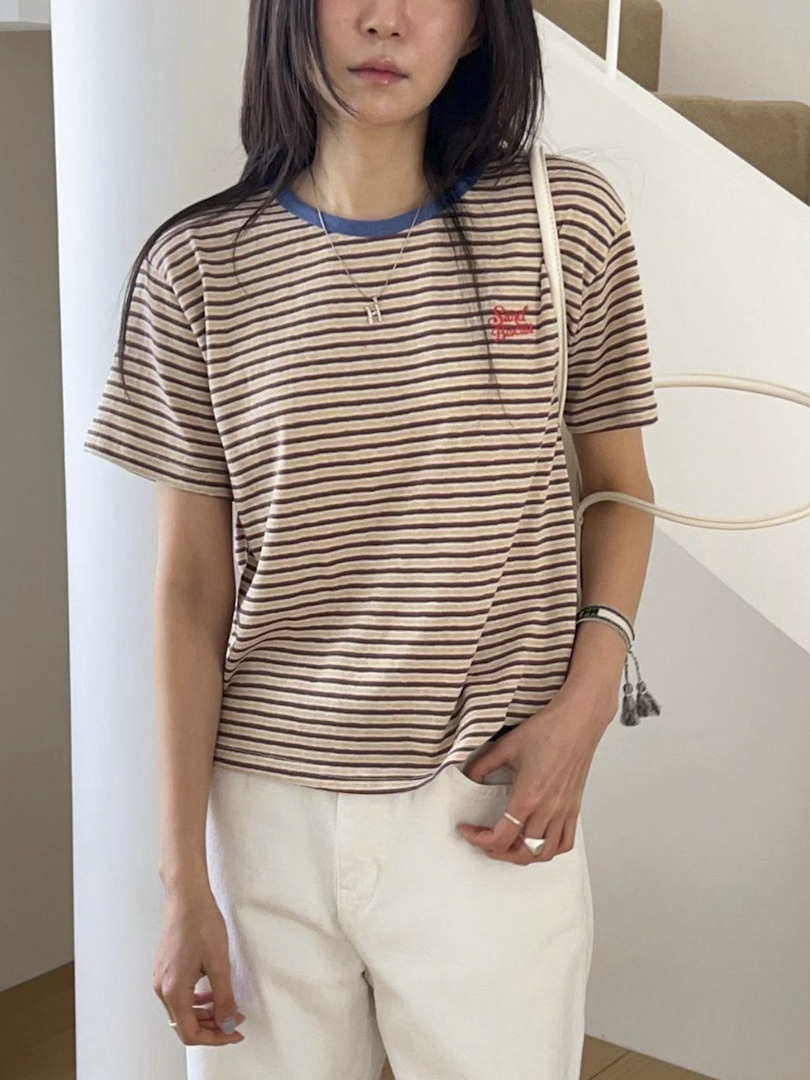 清爽感撞色條紋刺繡短袖棉T