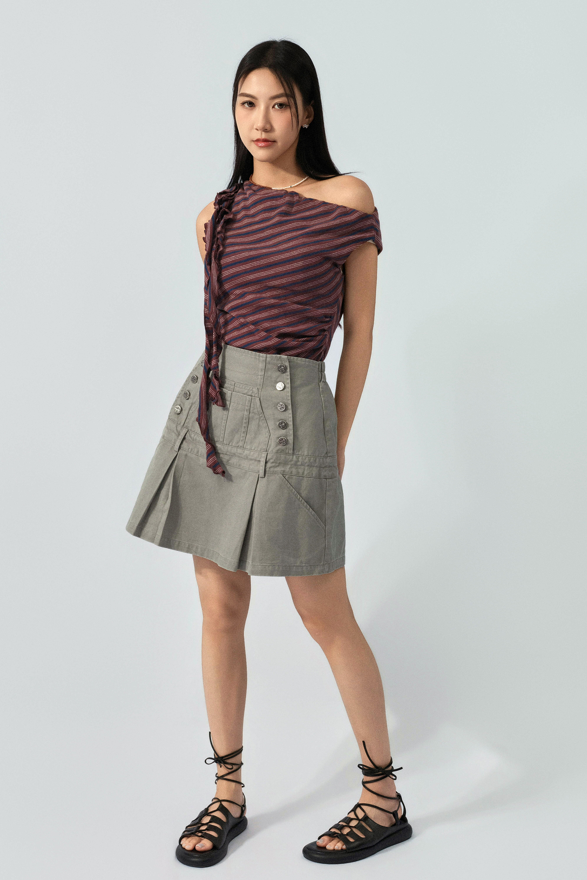 荷葉飾帶可單肩條紋上衣  (預購產品）