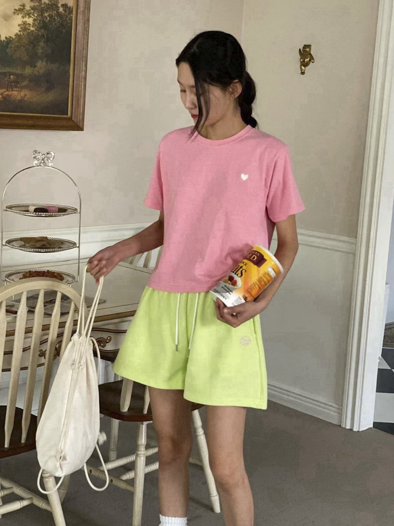 夏日減齡小愛心刺繡短袖棉T