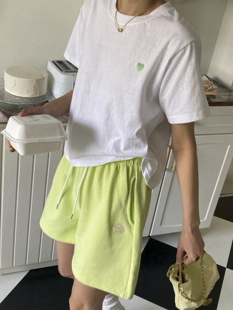 夏日減齡小愛心刺繡短袖棉T