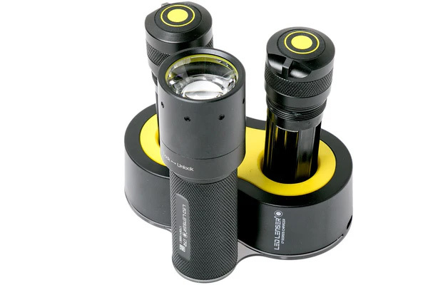 Ledlenser i7DR Rechargeable (Double charger) Flashlight 5507-DR