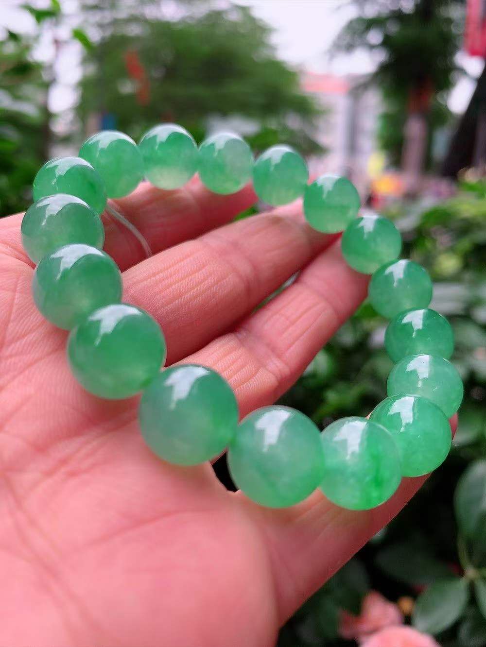 4165352 翡翠手串 (12mm直徑)