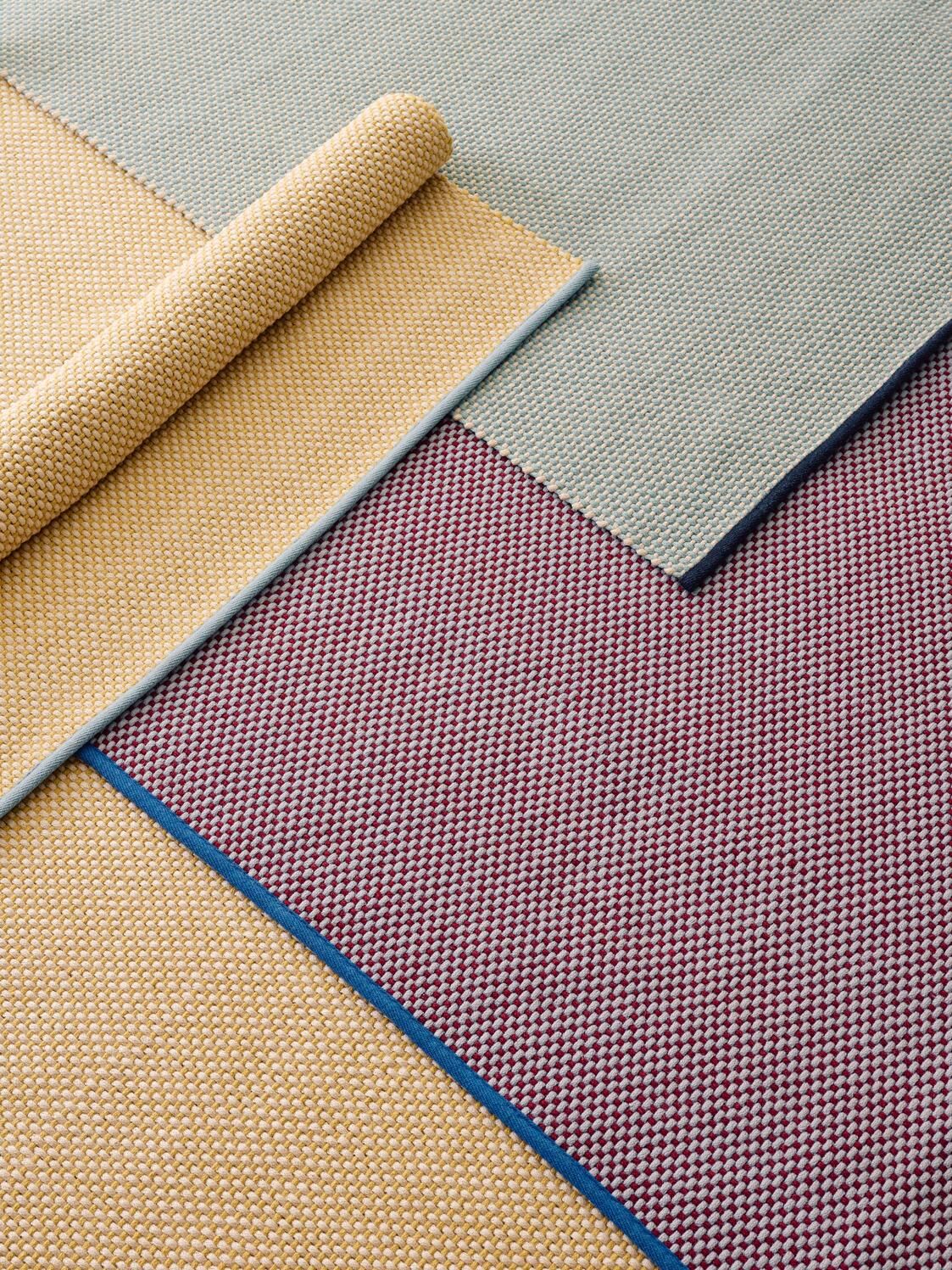 HAY 3 Colour Rug 幾何三色地毯，鋪於客廳木地板上