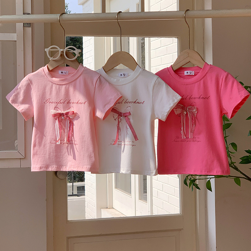 女寶看這邊｜立體蝴蝶結上衣