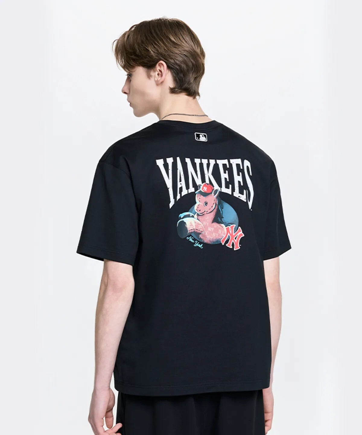 【OWN】MLB Korea 短袖 上衣 馬年 休閒 落肩 圓領 大LOGO 短TEE 不分男女 NY 洋基 黑色 白色 紅色