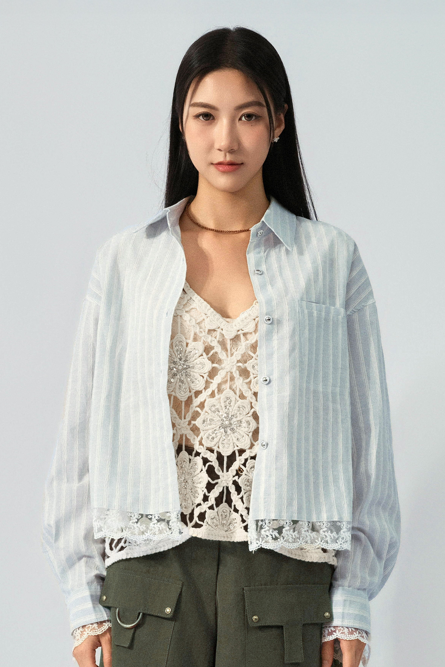 蕾絲邊特式條子恤衫 (預購產品）