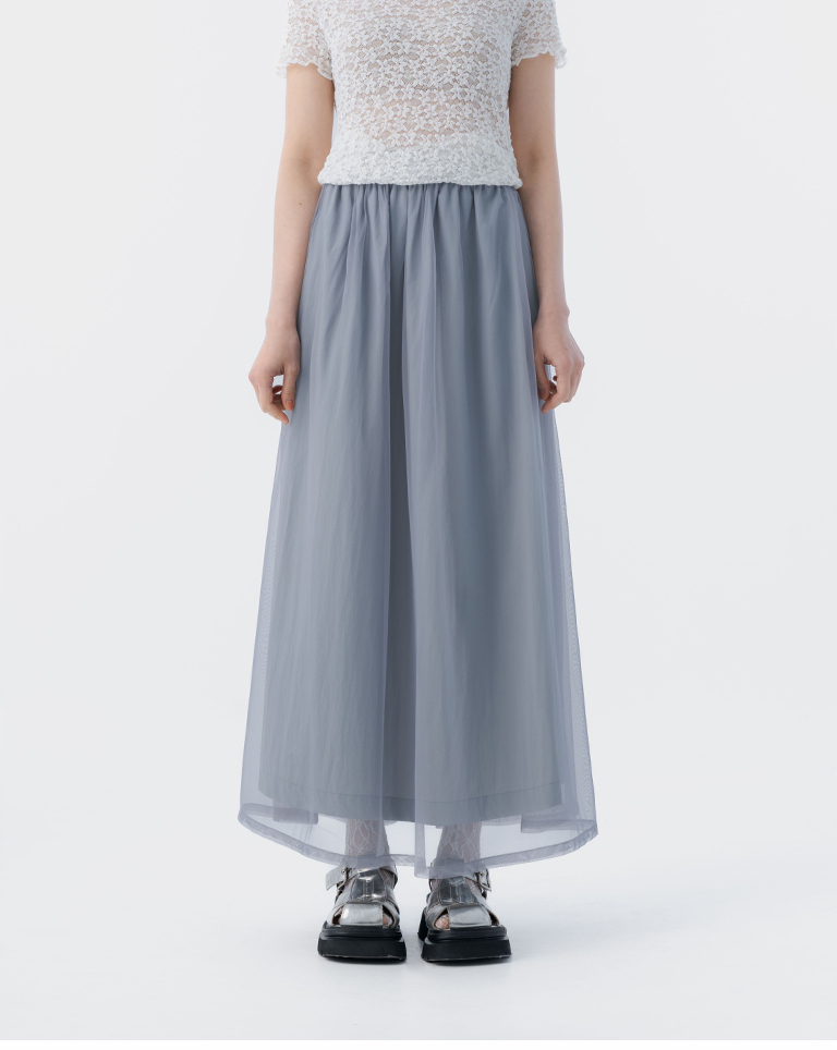 Plain long dress with double-layered mesh design, available in two colors.【03021710】in stock+pre-order
